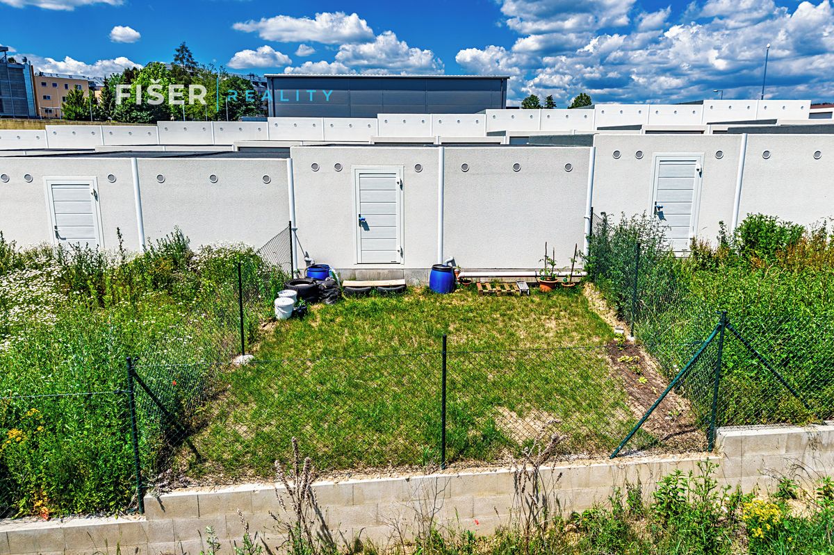 Pronájem garáže 15 m² – fotografie 2