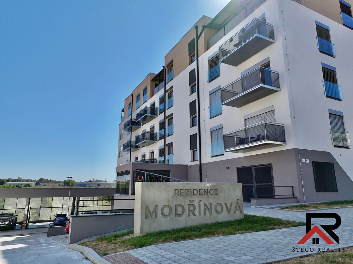 Pronájem bytu 2+kk 59 m² – fotografie 3