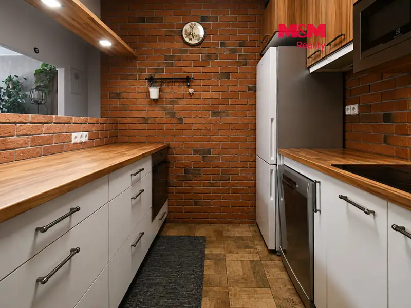 Prodej bytu 3+1 85 m², Praha – náhled fotky 1