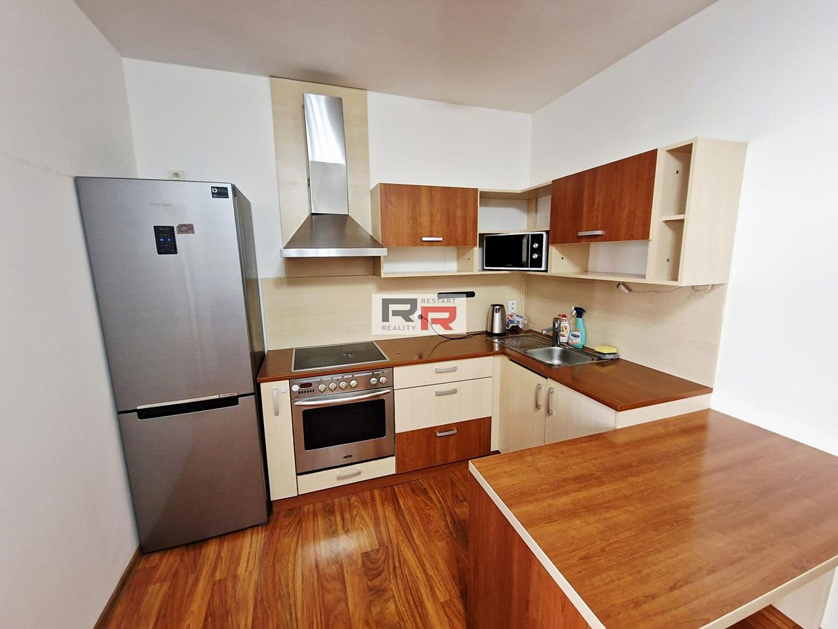 Pronájem bytu 3+kk 62 m²