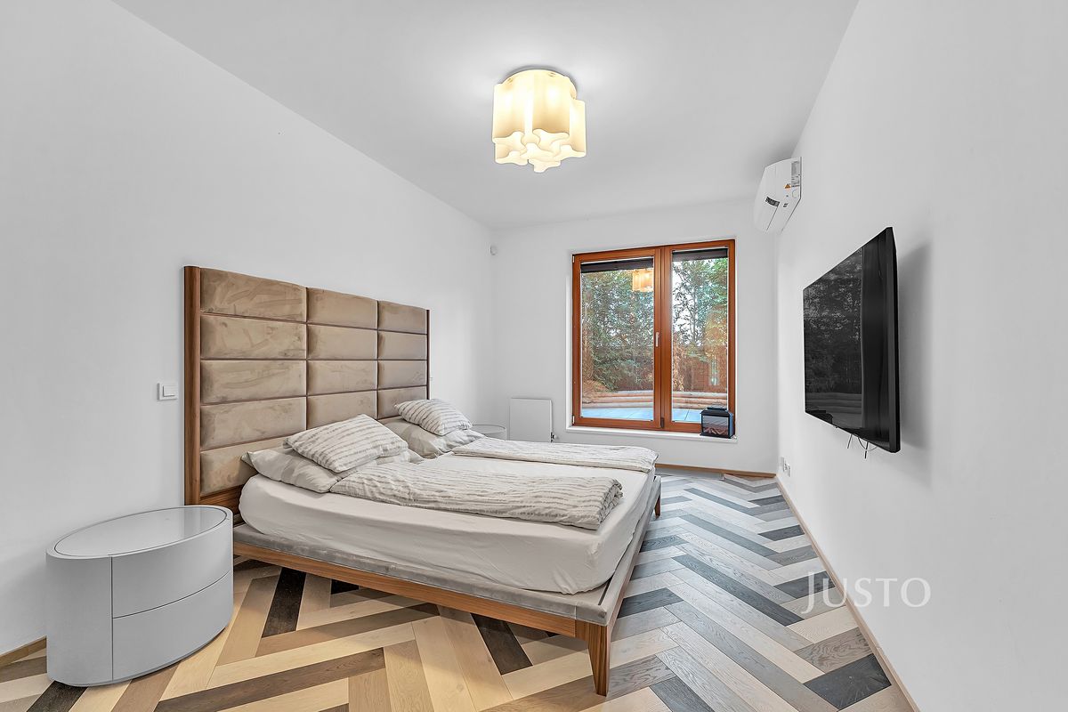 Pronájem bytu 3+kk 105 m² – fotografie 4
