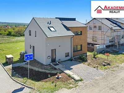 Prodej  rodinného domu 128 m², pozemek 681 m²