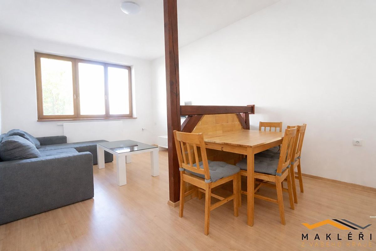 Pronájem bytu 3+1 76 m² – fotografie 3