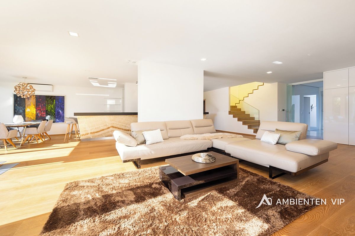 Prodej rodinného domu 382 m², pozemek 849 m² – fotografie 4