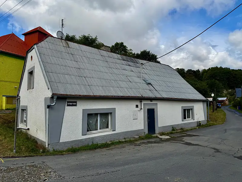 Prodej rodinného domu 178 m², pozemek 776 m², Moravský Beroun – náhled fotky 1