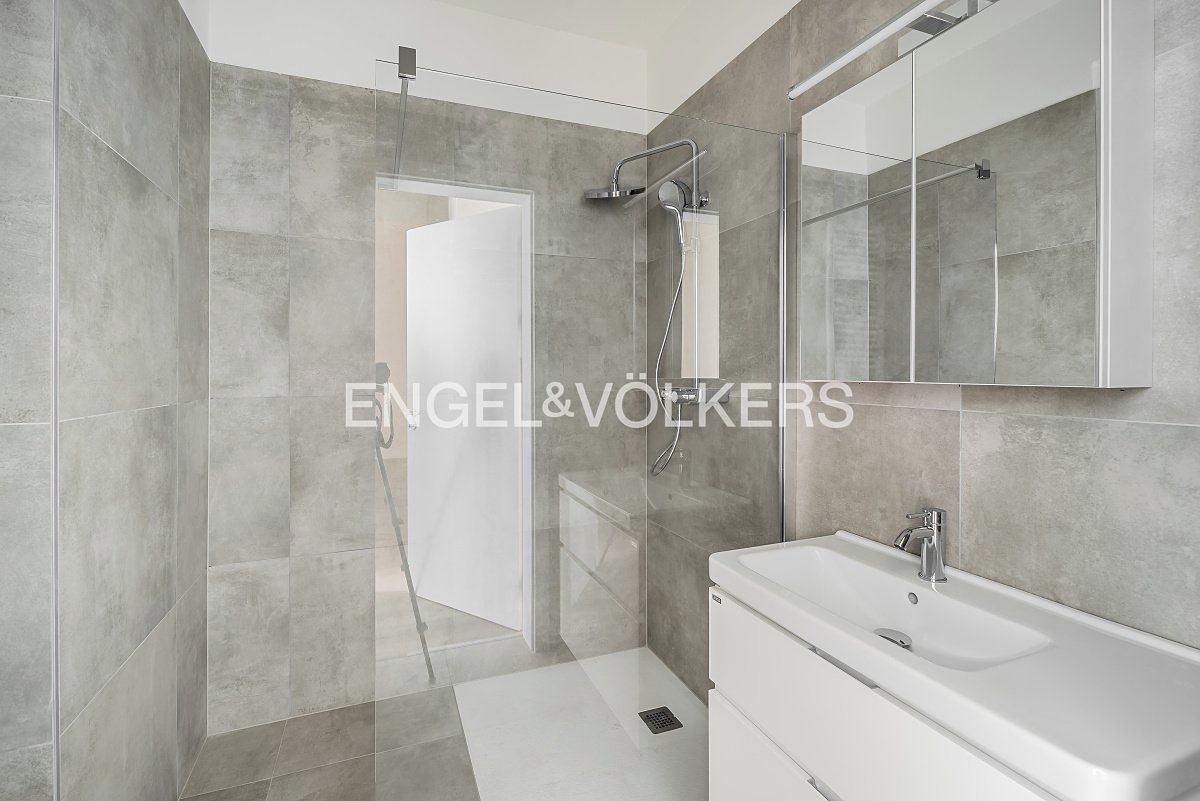 Pronájem bytu 3+kk 69 m² – fotografie 4