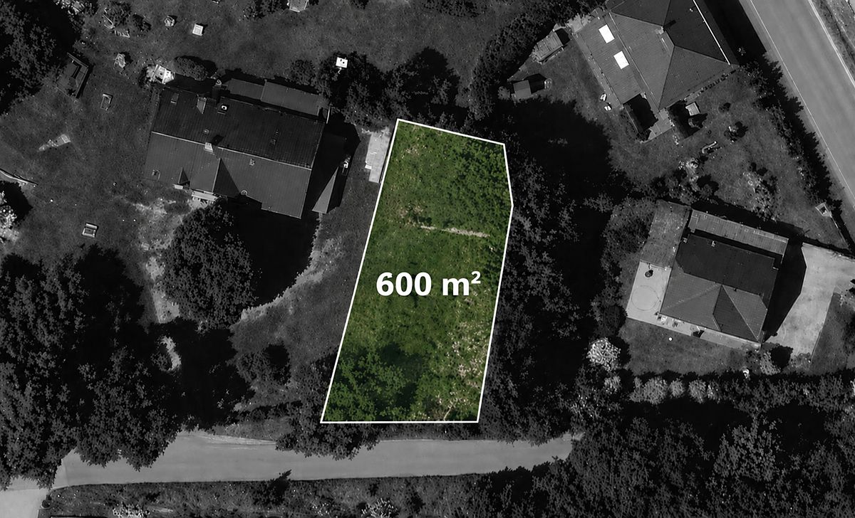 Prodej stavebního pozemku 600 m²