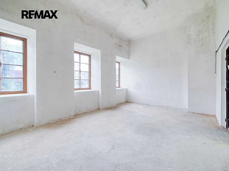 Gewerbefläche zum Kauf, 660 m² (15 von 28)