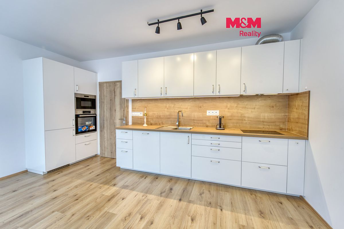 Pronájem bytu 1+kk 41 m²