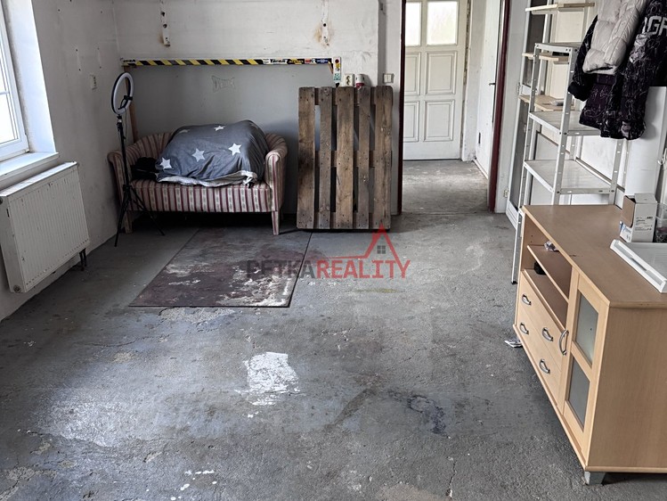 Prodej domu, 188 m² (34 z 38)
