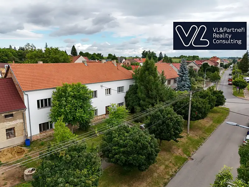 Prodej činžovního domu 350 m², Ivanovice na Hané – náhled fotky 1