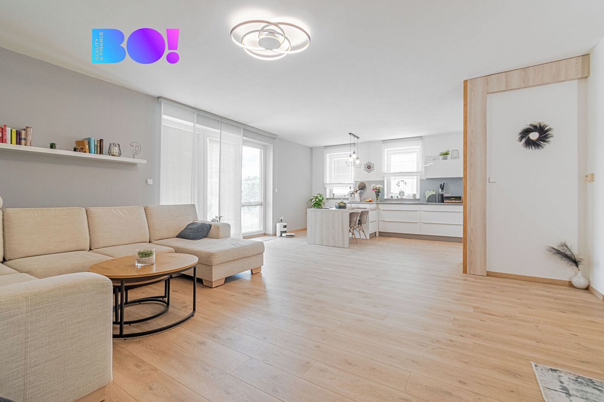 Prodej rodinného domu 206 m², pozemek 2730 m² – fotografie 3