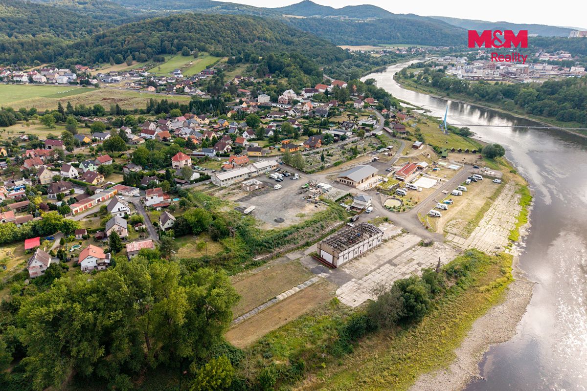 Pronájem pozemku 250 m² – fotografie 3