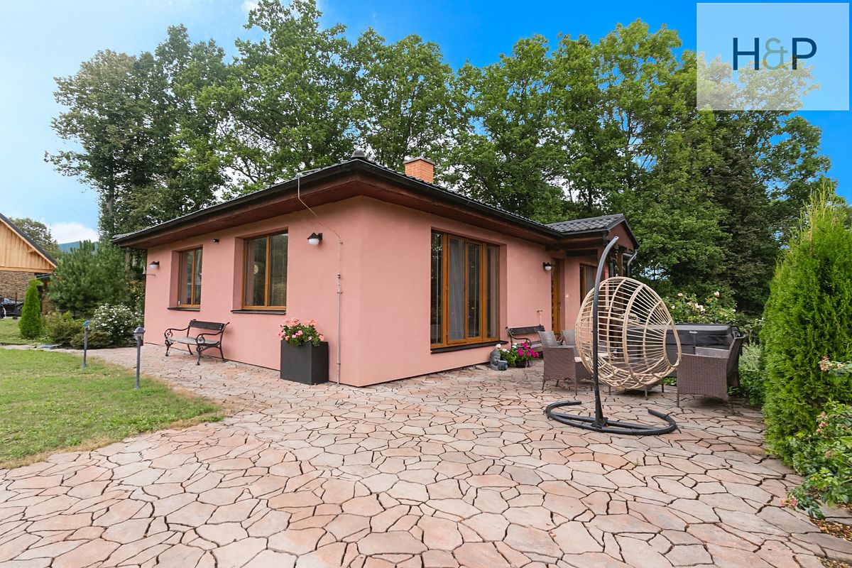 Prodej rodinného domu 119 m², pozemek 2388 m² – fotografie 2