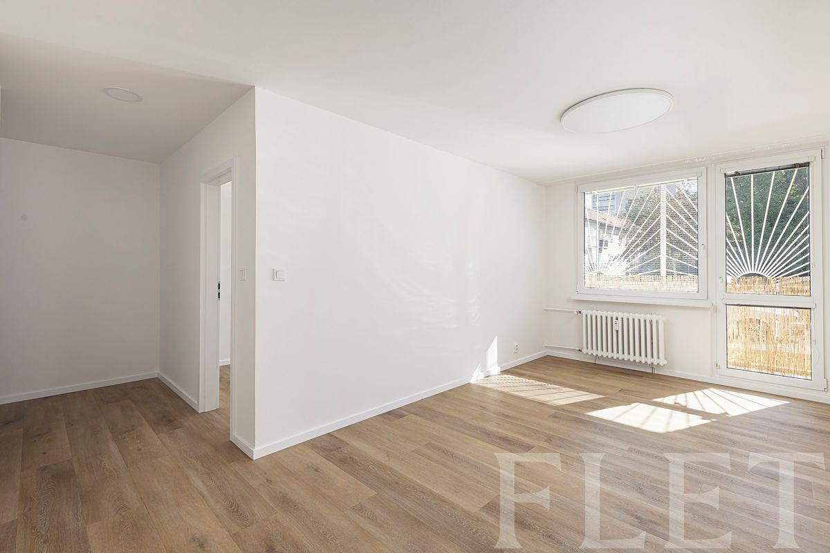 Pronájem bytu 2+kk 43 m²