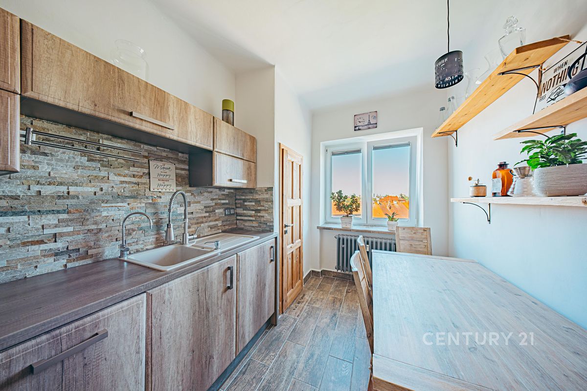 Pronájem bytu 2+1 61 m²
