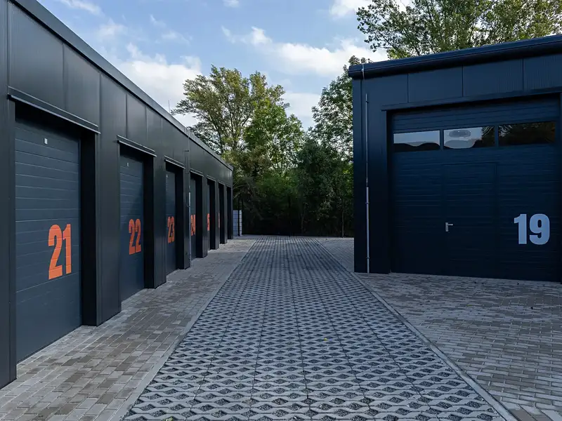 Pronájem skladového prostoru 8 m², Kolín – náhled fotky 3