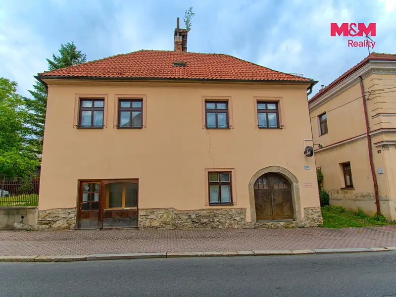 Prodej komerční nemovitosti 308 m², Příbor – náhled fotky 2