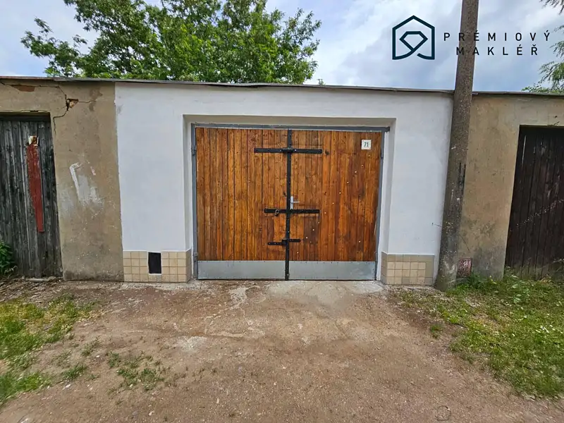 Prodej garáže 24 m², Louka u Litvínova – náhled fotky 1