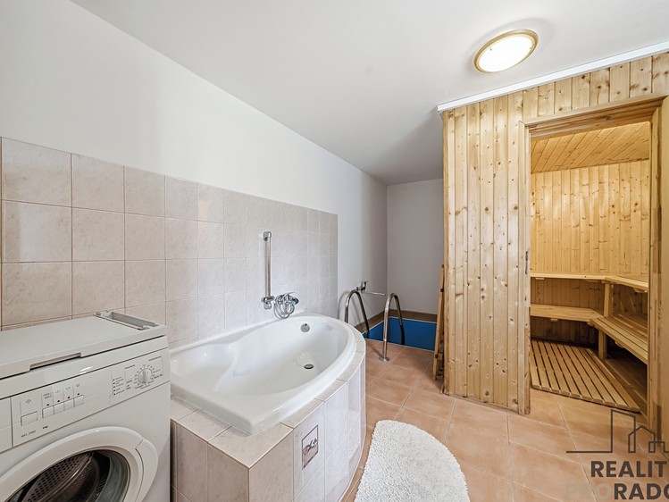 Будинок на продаж, 309 м² (19 з 44)
