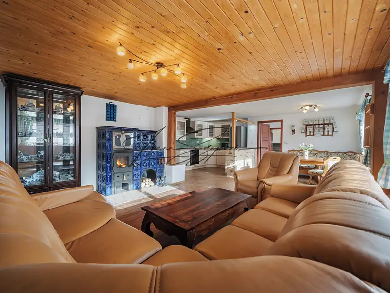 Prodej rodinného domu 208 m², pozemek 516 m², Dráchov – náhled fotky 1