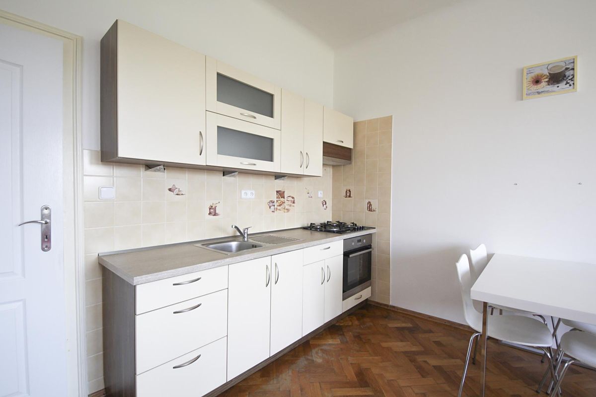 Pronájem bytu 2+kk 49 m²