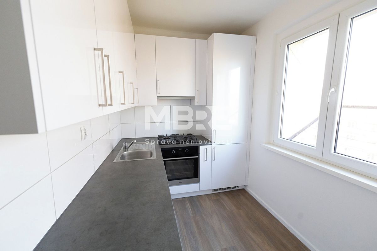 Pronájem bytu 2+1 54 m²