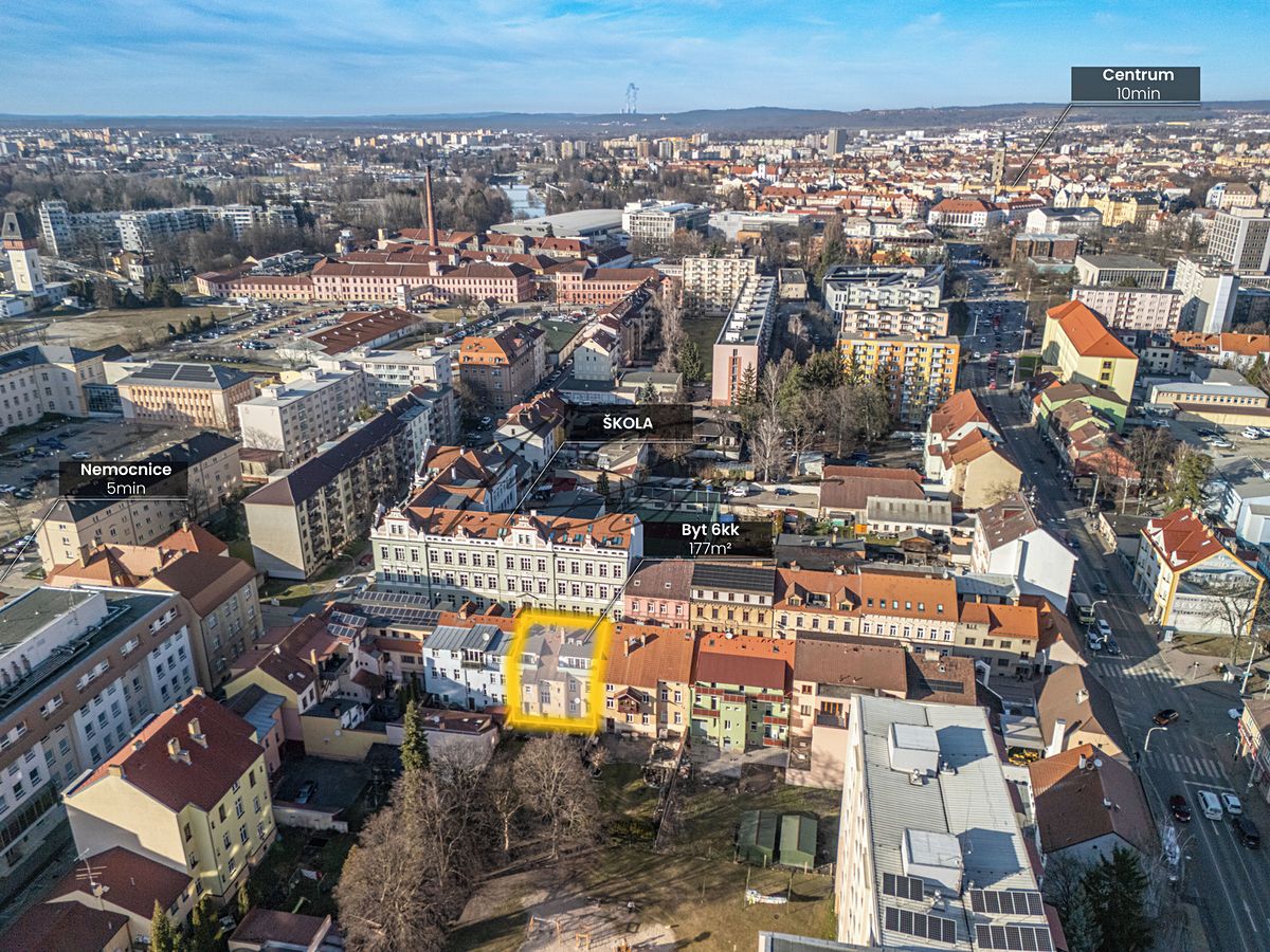 Prodej bytu 6 pokojů a více 177 m² – fotografie 4