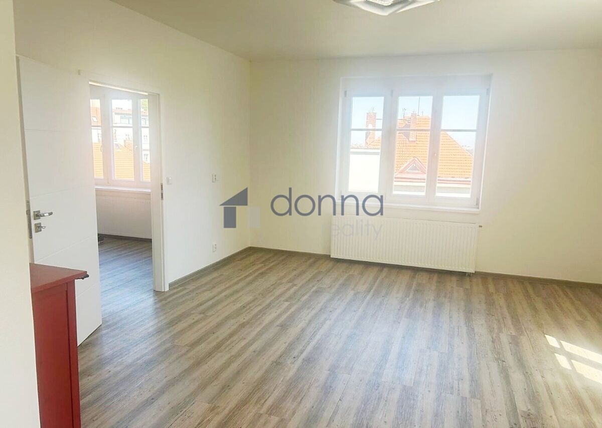 Pronájem bytu 2+1 77 m²