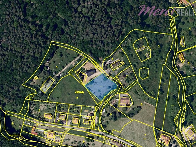 Prodej pozemku, 1 983 m² (1 z 3)