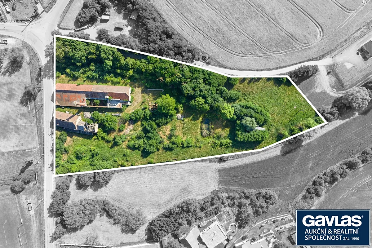 Prodej výrobní haly, prostoru 2000 m²