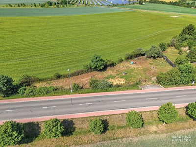 Prodej  komerčního pozemku 775 m²