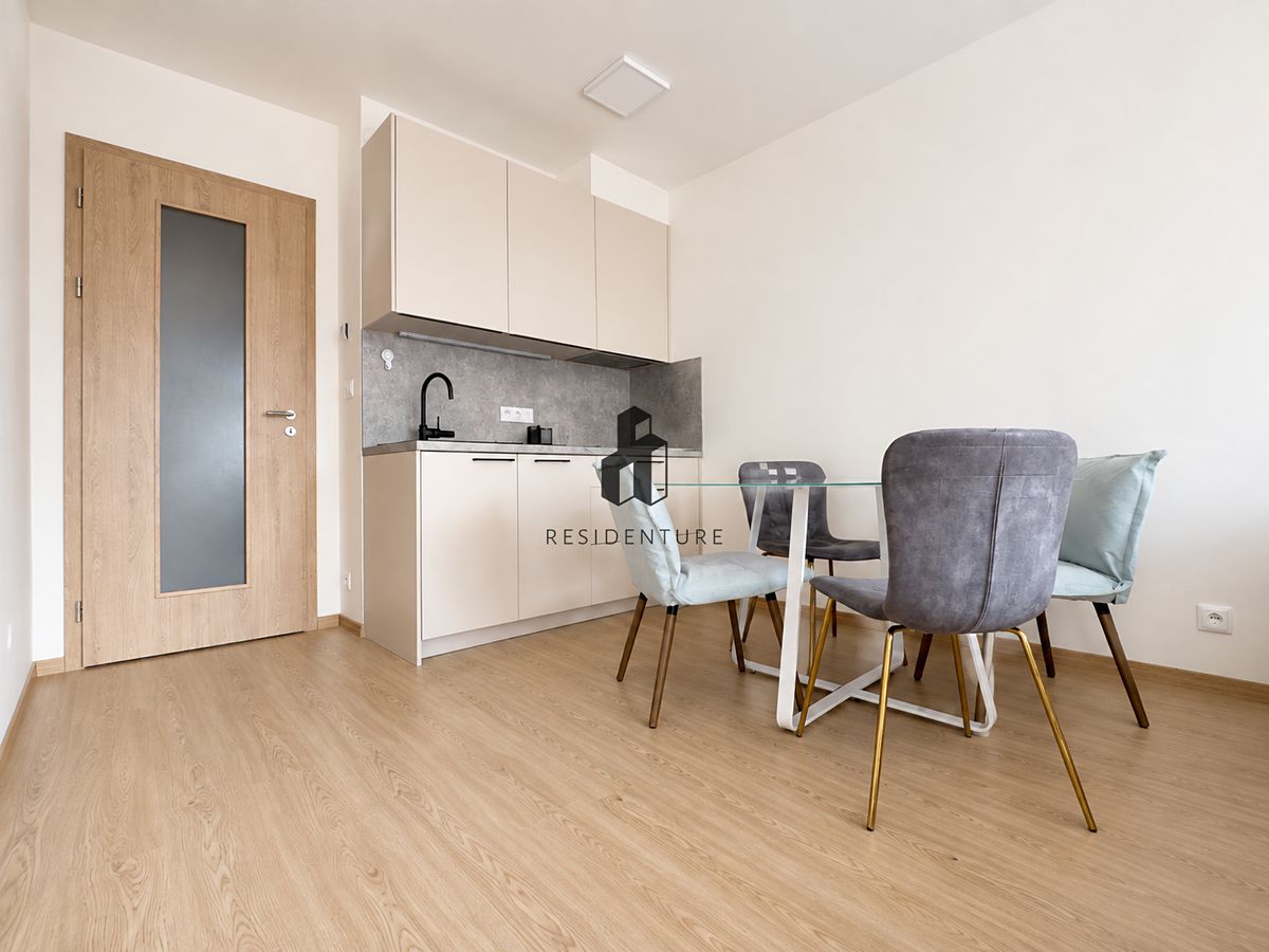 Prodej bytu 1+kk 32 m² – fotografie 2