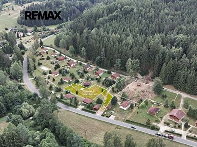 Prodej stavebního pozemku 1048 m²