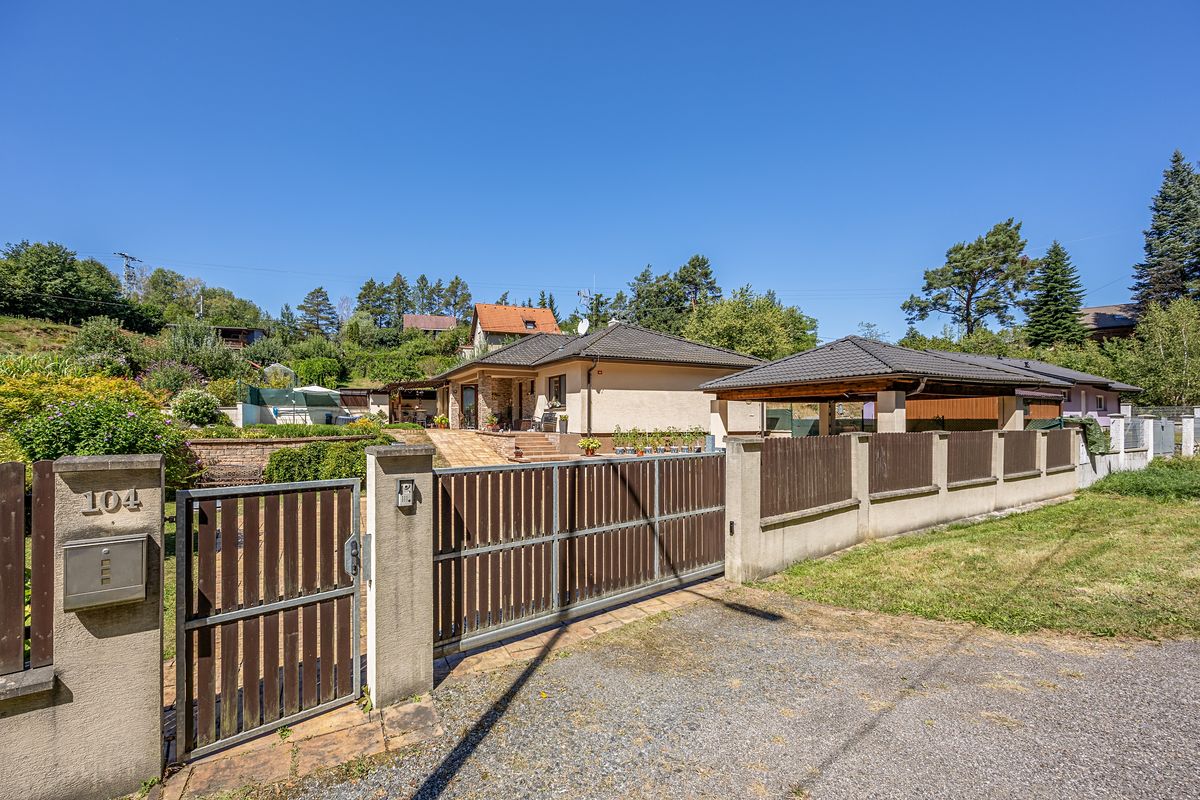 Prodej rodinného domu 114 m², pozemek 784 m² – fotografie 5