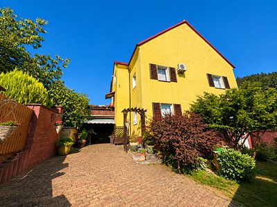 Prodej rodinného domu 420 m², pozemek 532 m²