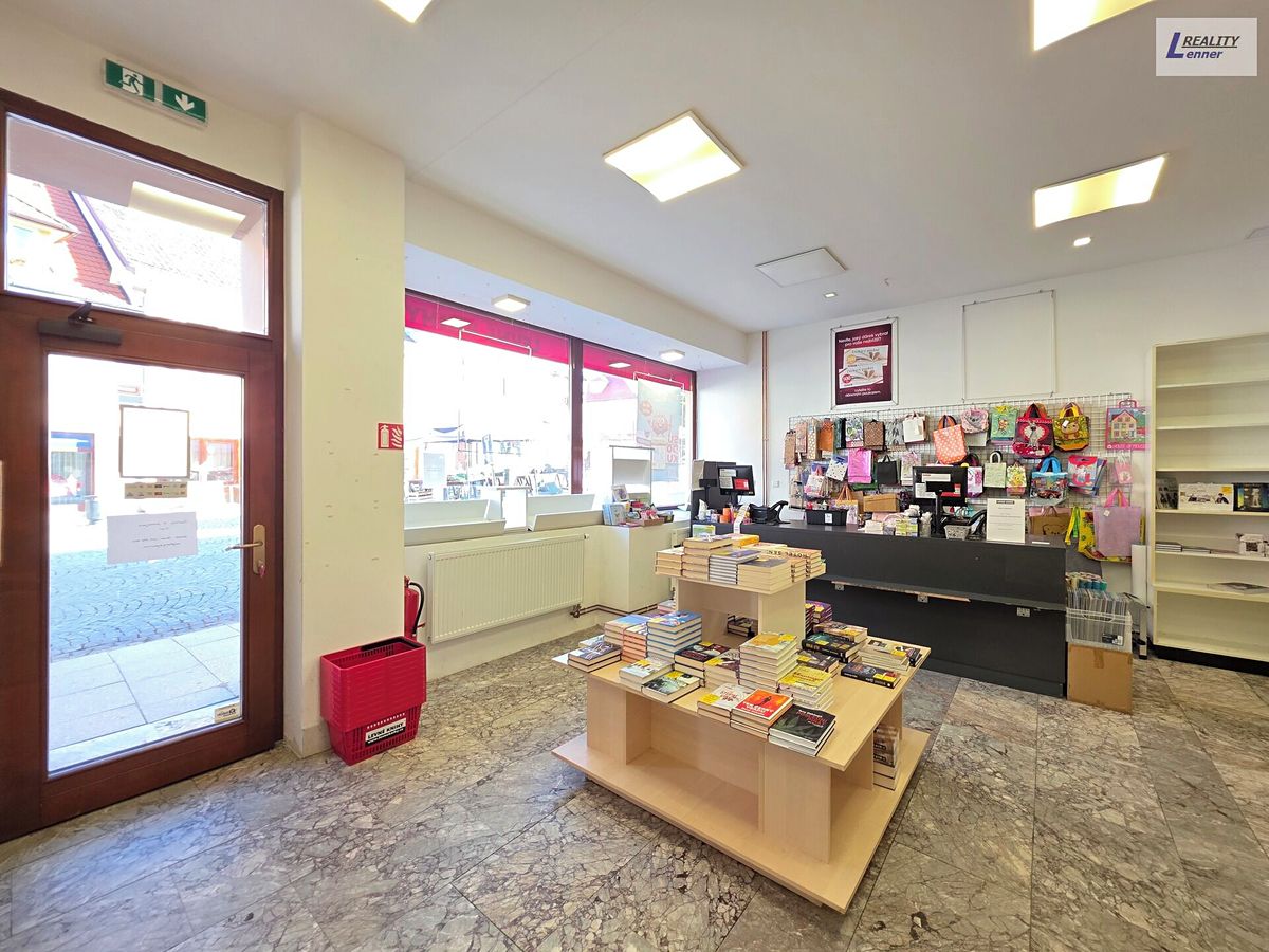 Pronájem obchodního prostoru 185 m² – fotografie 2