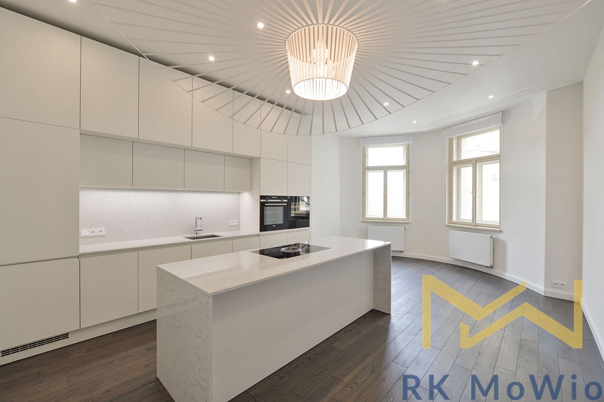 Pronájem bytu 4+kk 137 m²