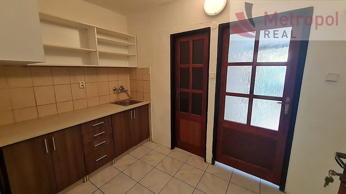 Pronájem bytu 1+kk 40 m²