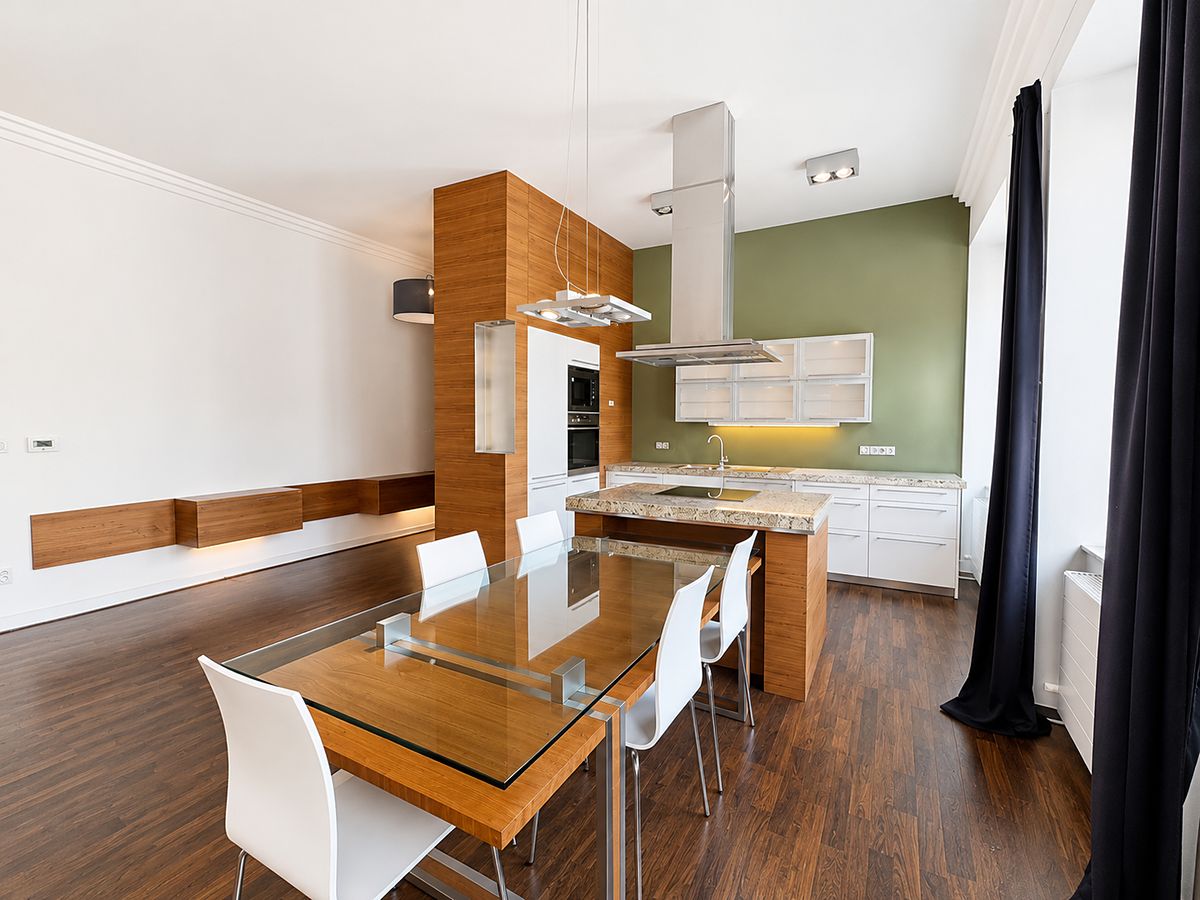 Pronájem bytu 2+kk 110 m² – fotografie 3
