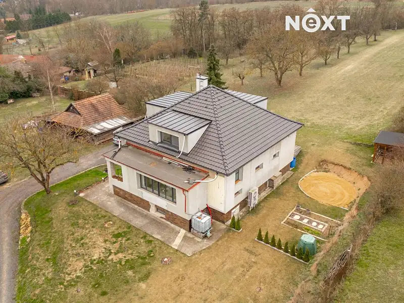 Prodej rodinného domu 223 m², pozemek 941 m², Beřovice – náhled fotky 1