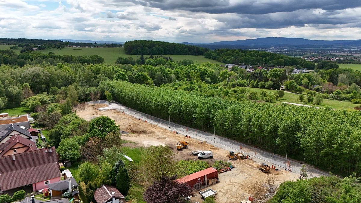 Prodej stavebního pozemku 618 m² – fotografie 2