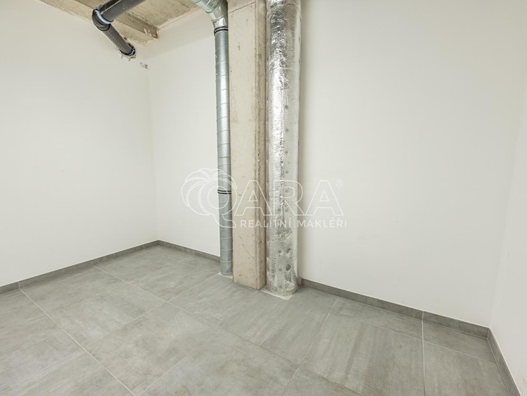 Pronájem komerčního prostoru, 7 m² (2 z 4)