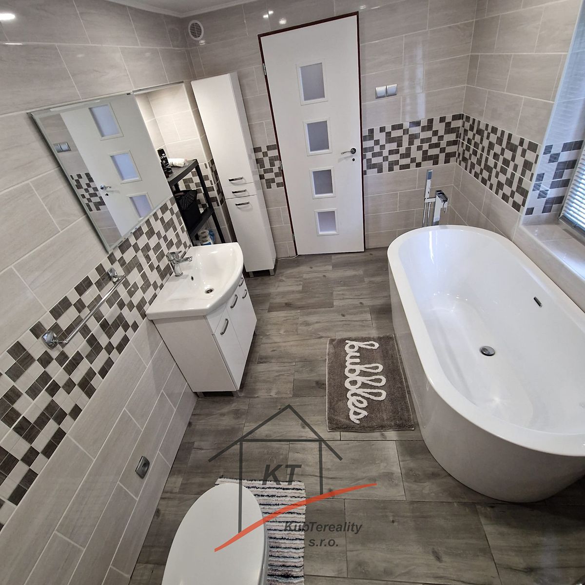 Prodej rodinného domu 170 m², pozemek 159 m² – fotografie 5
