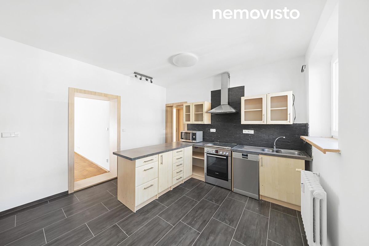 Pronájem bytu 2+1 68 m²
