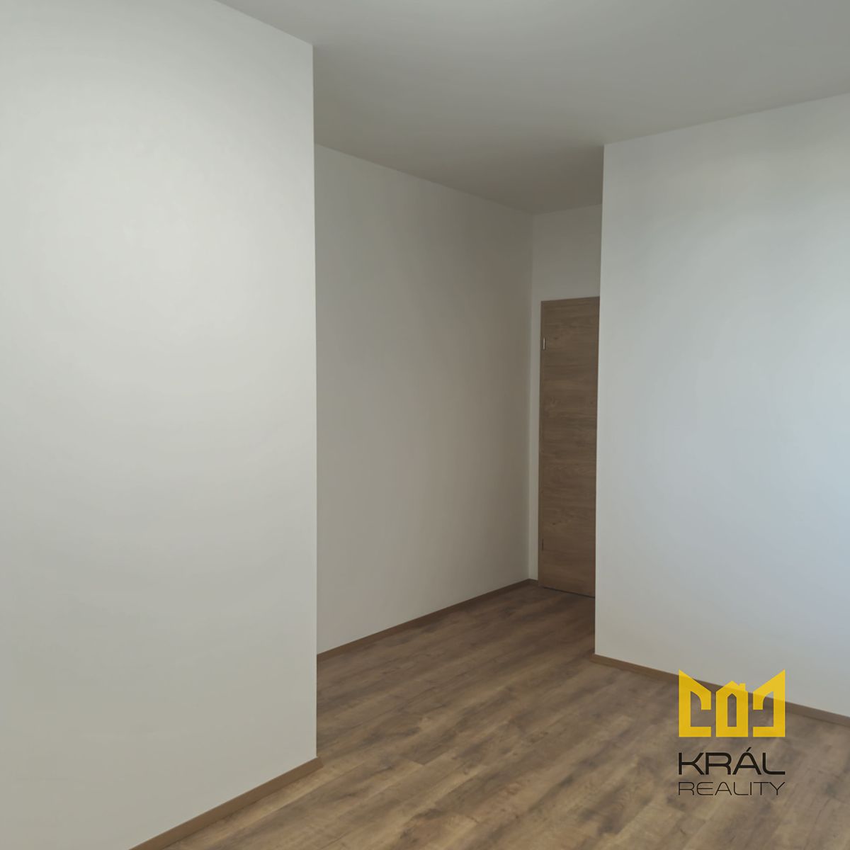 Pronájem bytu 2+kk 67 m² – fotografie 5