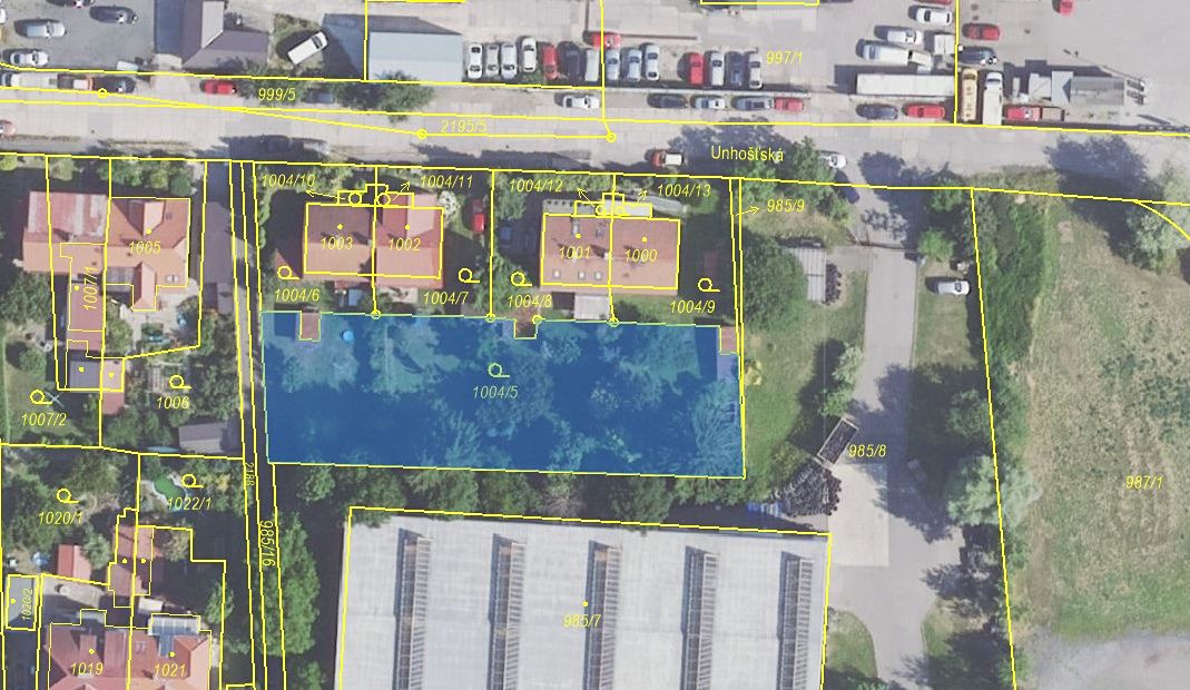 Prodej stavebního pozemku 1119 m², Praha – fotka 1 z 3