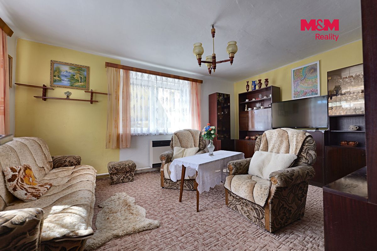Prodej rodinného domu 110 m², pozemek 294 m² – fotografie 2