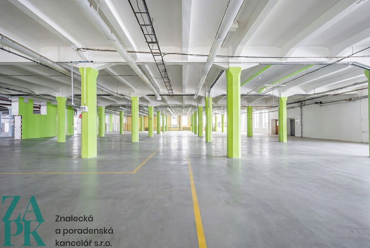 Pronájem výrobní haly, prostoru 2069 m² – fotografie 3