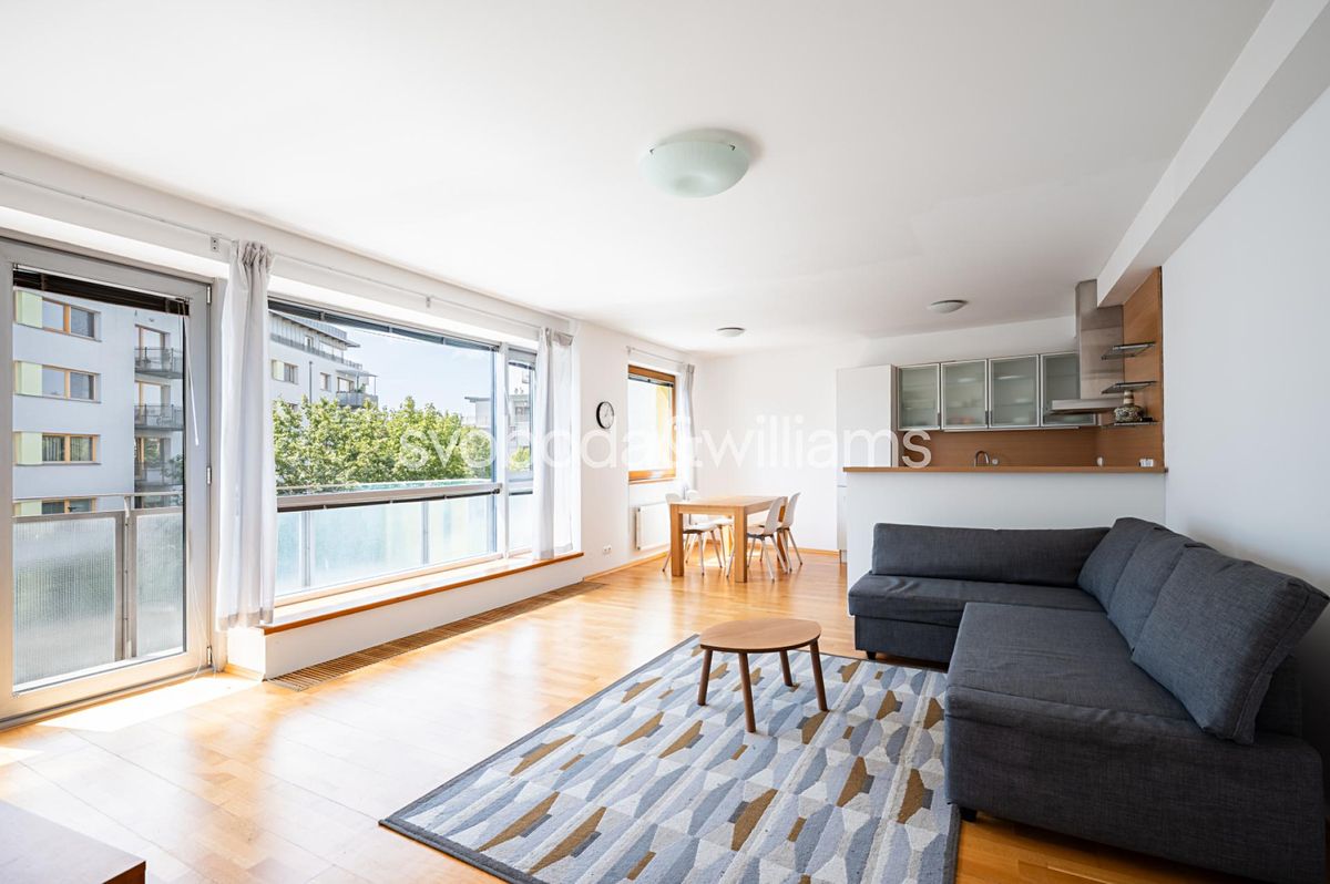 Pronájem bytu 3+kk 96 m²